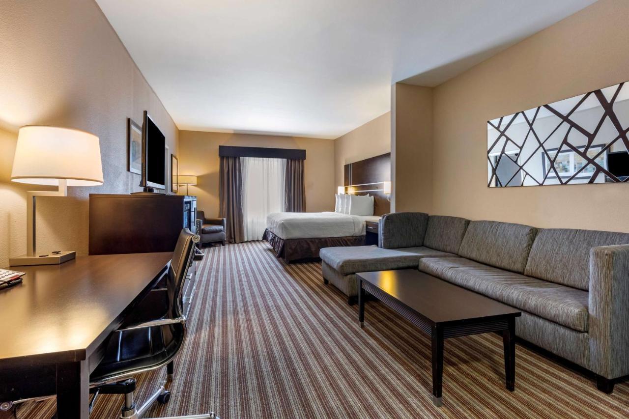 Best Western Plus North Odessa Inn & Suites Esterno foto